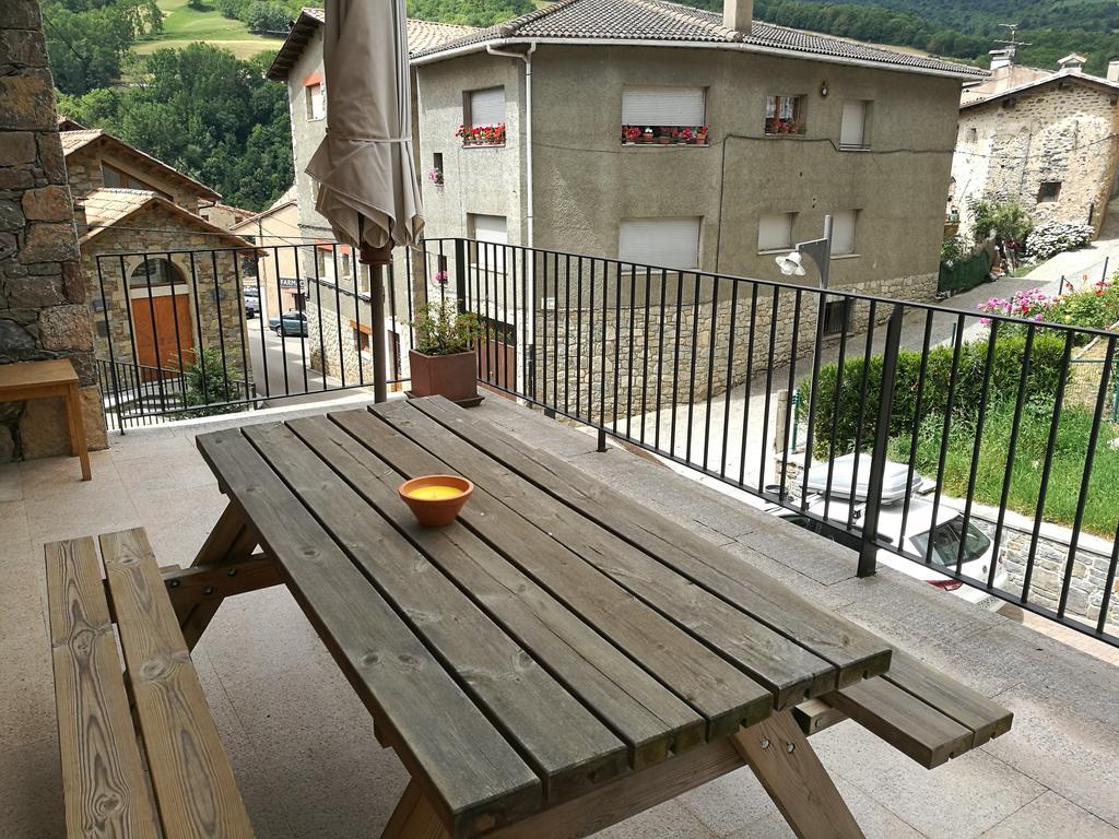 Apartament Torrent De La Barruda Vilallonga de Ter Exterior photo