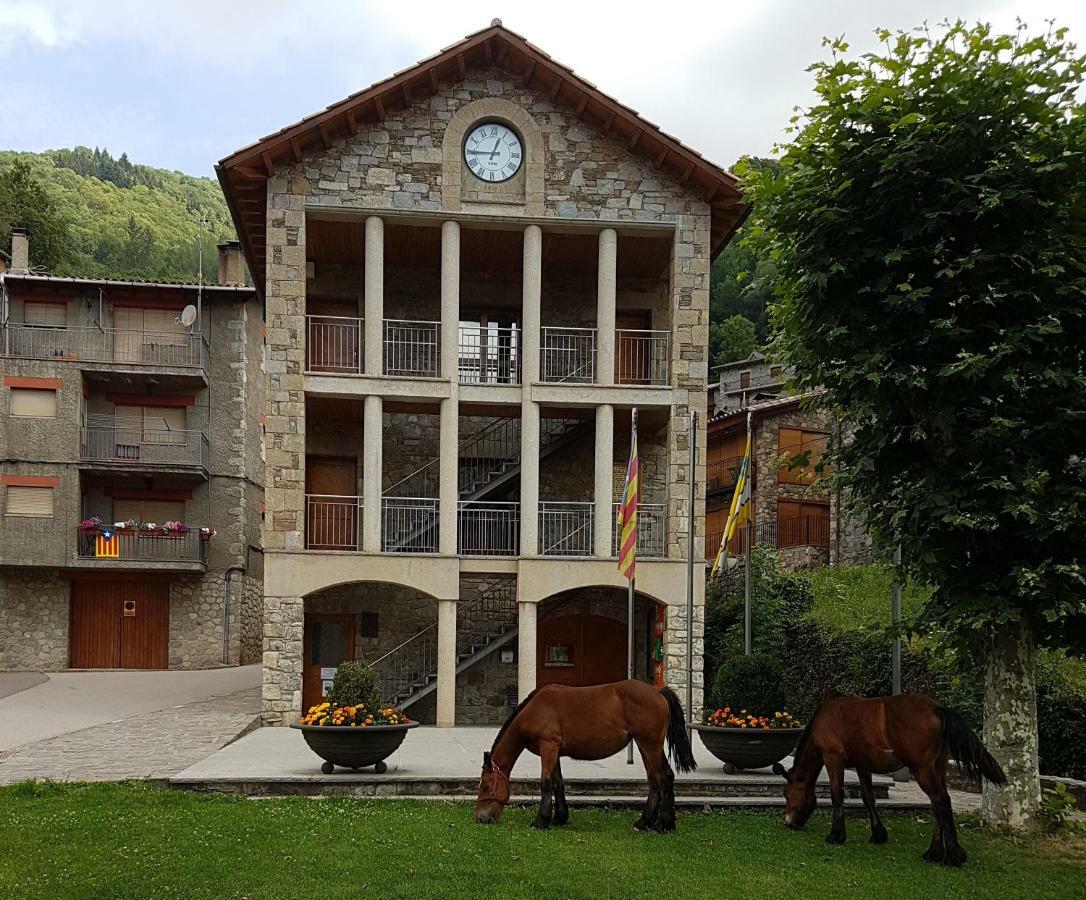 Apartament Torrent De La Barruda Vilallonga de Ter Exterior photo
